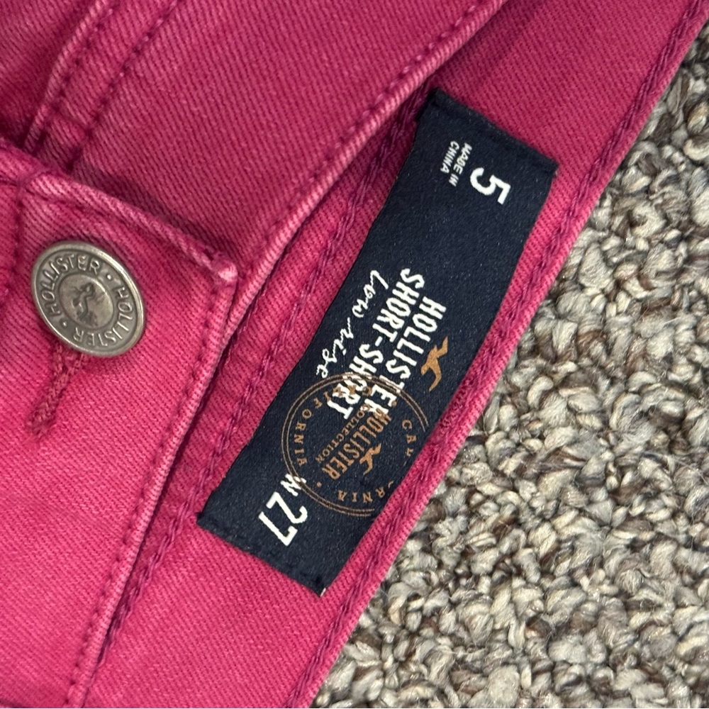 Hollister Magenta Distressed Denim Shorts with Lace Insets - Picture 5 of 7